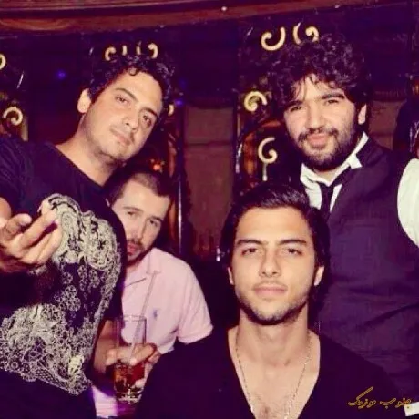 دانلود ریمیکس آهنگ های زدبازی Zedbazi  طولانی و یکجا zip کیفیت 320