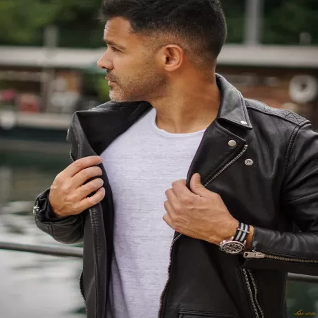 دانلود آهنگ فقط تورو میخوام اون روزا رو میخوام ریمیکس سیروان خسروی کیفیت 320