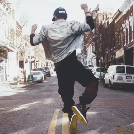 دانلود خیلی شاد و پر انرژی ریمیکس   یکجا طولانی کیفیت 320 رپ پاپ