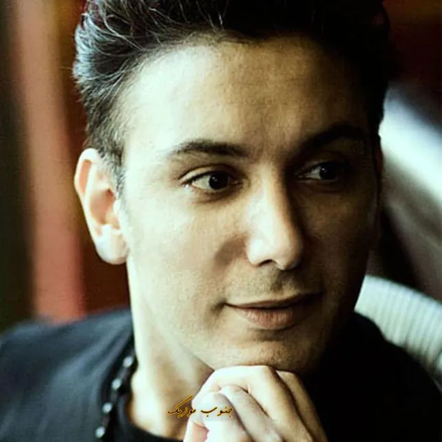 دانلود آهنگ با هر بارون باهر برفی که میشینه رو این کاجا | ریمیکس از شادمهر عقیلی